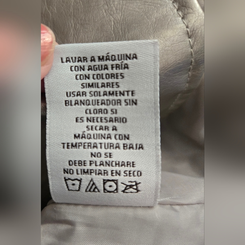 Jaclyn Smith Silver Jacket Button Closure, Fully … - image 8